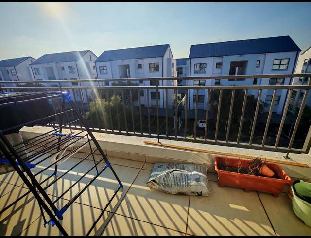2 BEDROOM APARTMENT TO LET IN GREENSTONE HILL